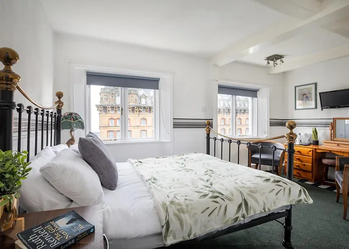 Serenity Scarborough