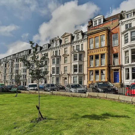 Serenity Konukevi 4*