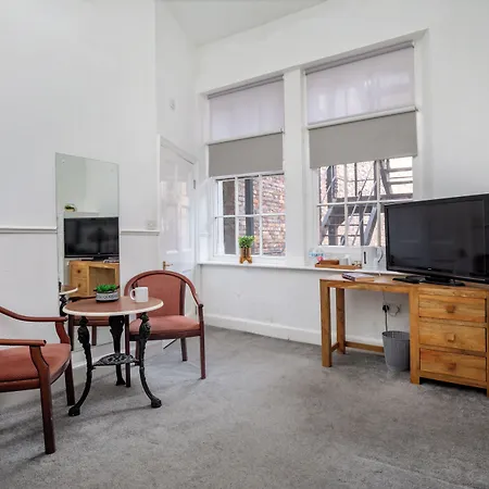 Serenity Konukevi 4*