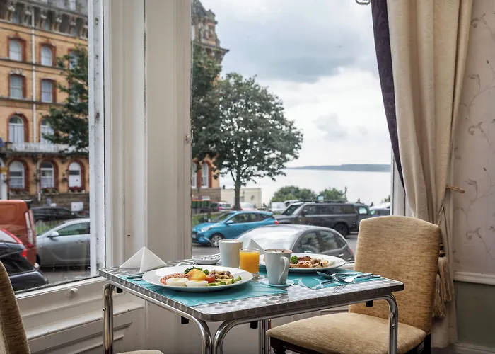 Guest house Serenity Scarborough