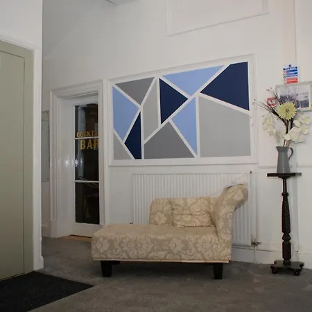 Serenity Гостевой дом 4*