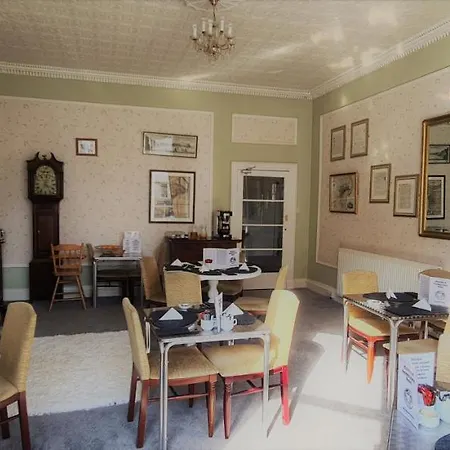 Serenity Гостевой дом Скарборо