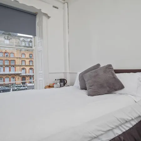 Serenity Гостевой дом Скарборо