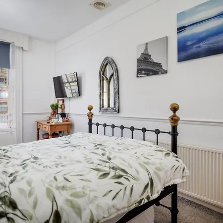 Serenity Гостевой дом 4*